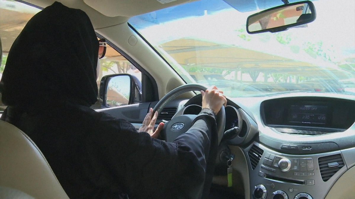 شروط تجديد رخصة القيادة أبو ظبي