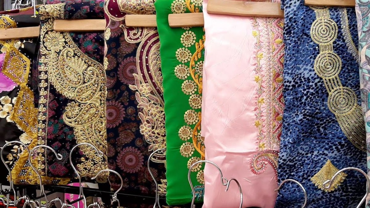 محلات مخاوير في الإمارات