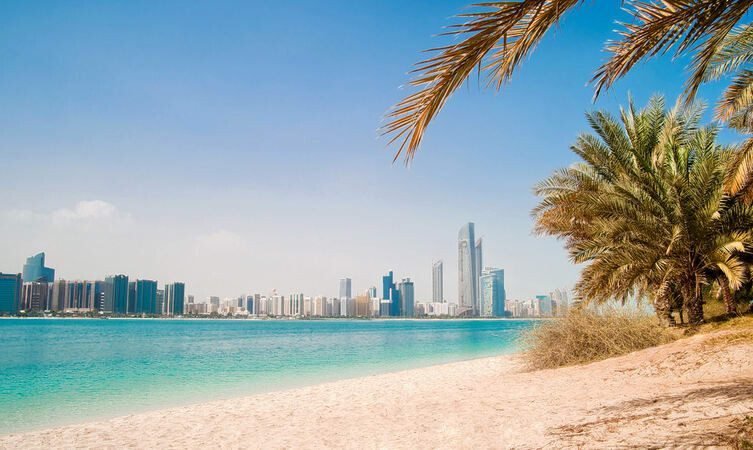 كل ما عليك معرفته عن شاطئ الصفوح دبي والترفيه به