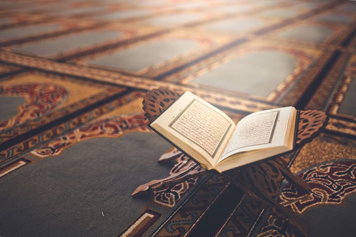 حلقات قراءة القرآن في رمضان في الإمارات 2024