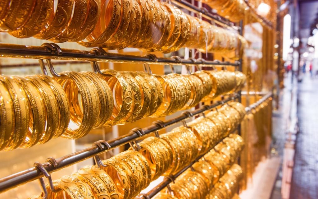 سوق الذهب ابوظبي العنوان والخدمات ومواعيد العمل داخله