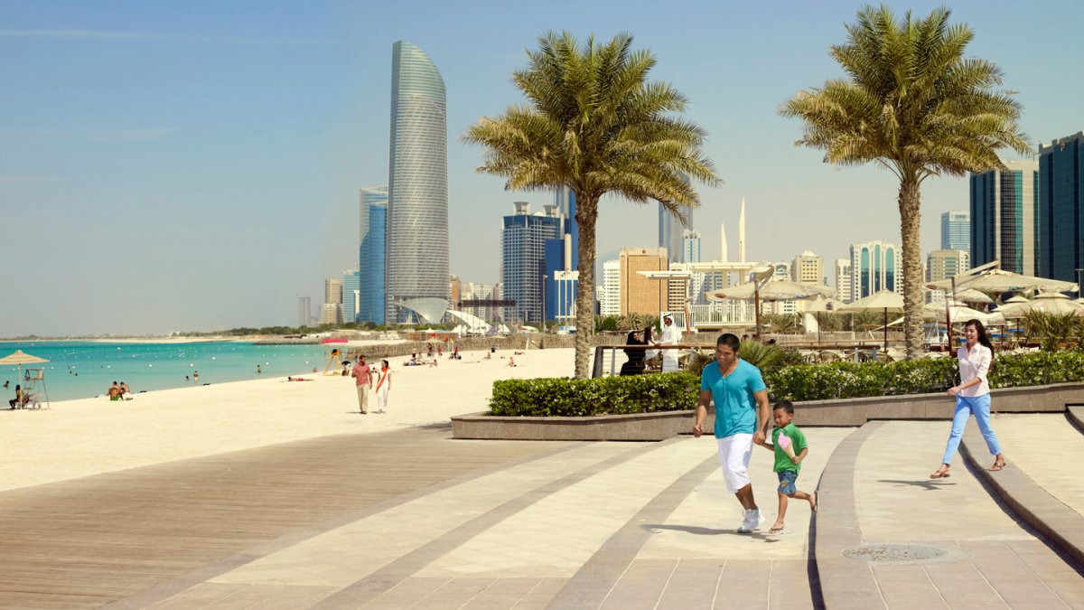 تعرف على قائمة الأماكن المخصصة للمشي في أبوظبي 2024