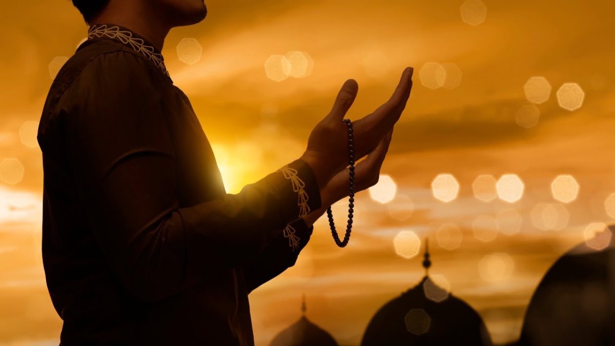 تفسير رؤية حلم إقامة الصلاة في المنام لابن سيرين