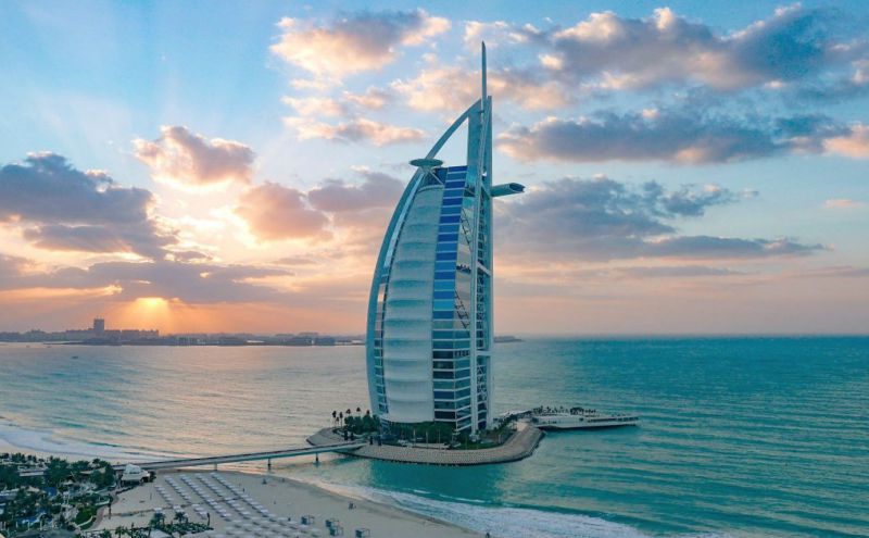 أين يقع برج العرب دبي