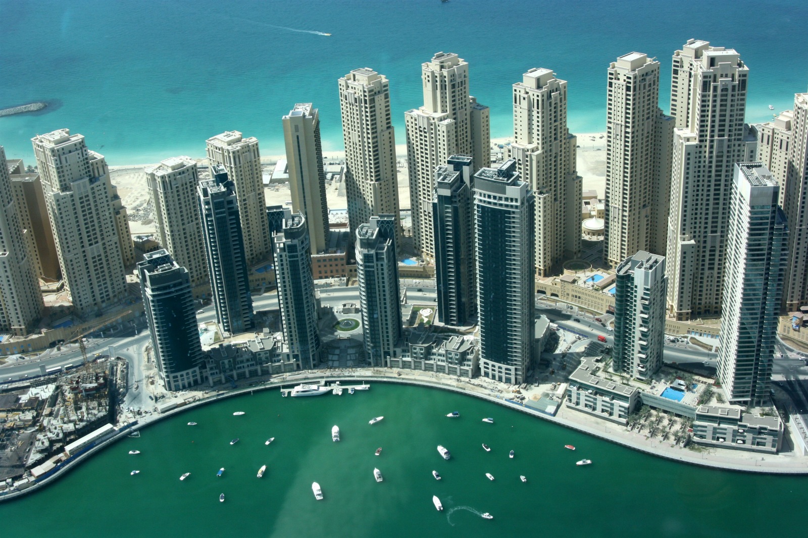 أرخص سكن في دبي 