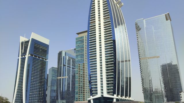 برج تيفاني، أبراج بحيرات جميرا