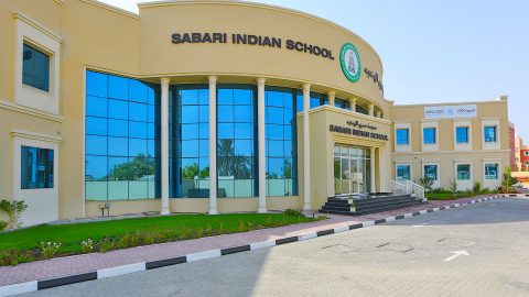 دليل مدرسة سبري الهندية، دبي 2024