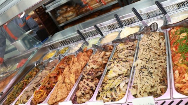 أشهر مطاعم البوفيه في دبي ينصح بتجربتها 2024