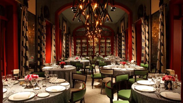 قائمة أفضل مطاعم ومقاهي الشيشة في داون تاون دبي 2024