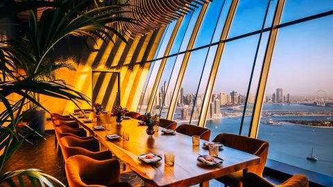 أشهر المطاعم والكافيهات في دبي 2024